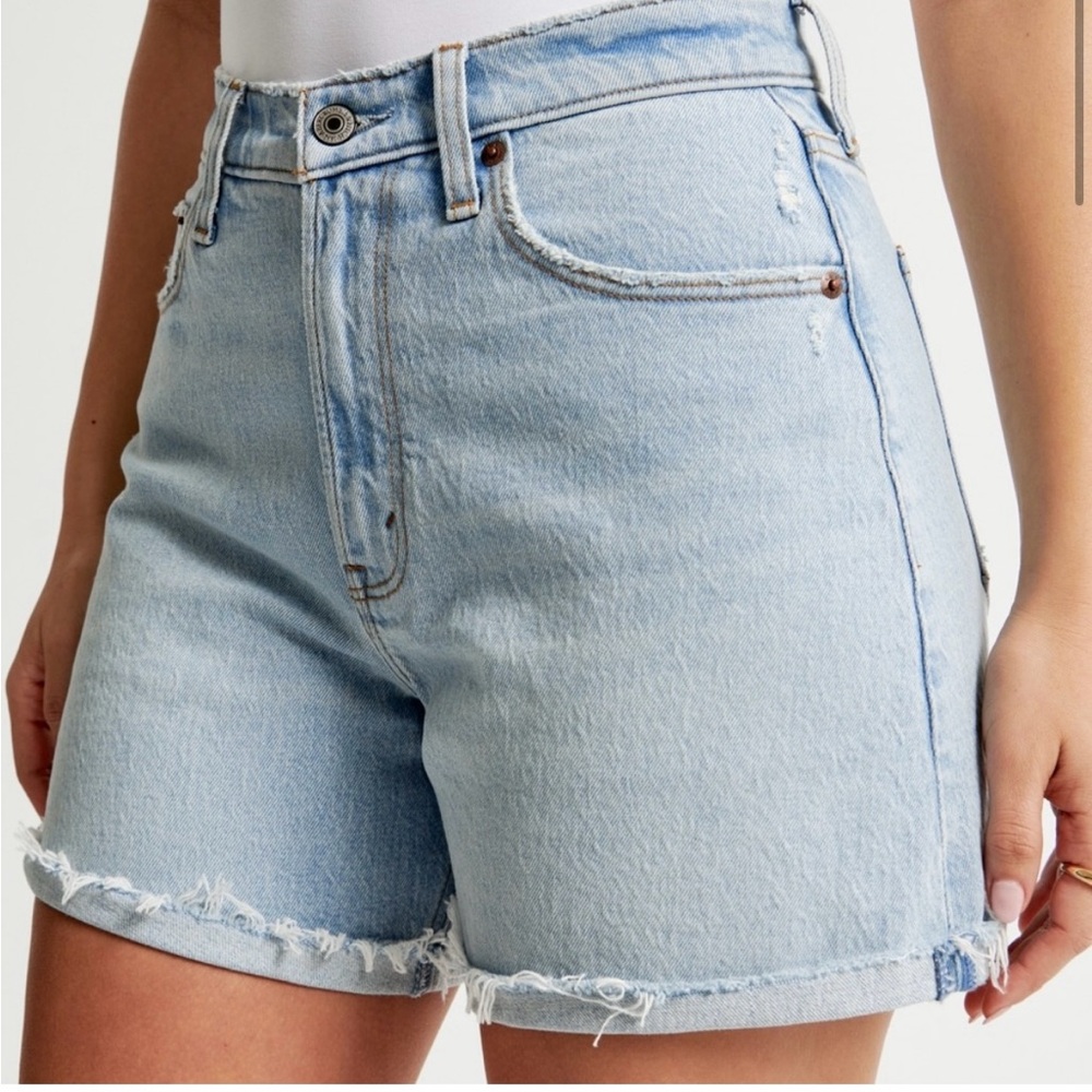 Abercrombie & Fitch Curve Love Dad Short High Rise Light Blue Jean Shorts